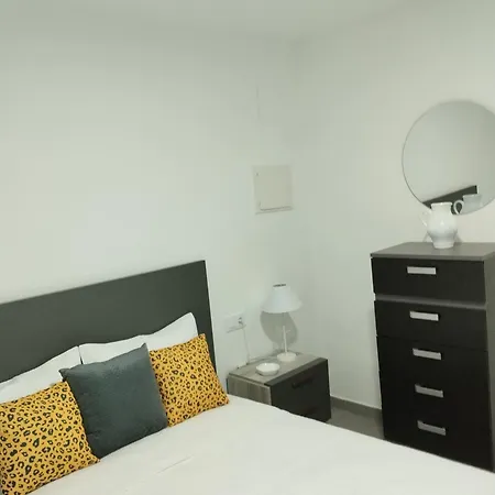 Moxo, 2 Bedrooms * Empuriabrava