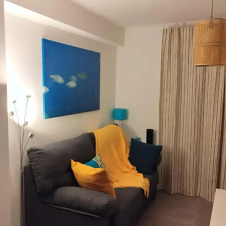 Moxo, 2 Bedrooms *